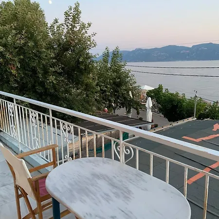 بيت للعطل Comfortable Waterfront *