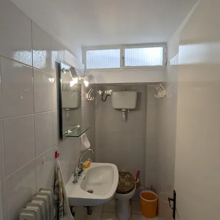 Comfortable Waterfront بيت للعطل *